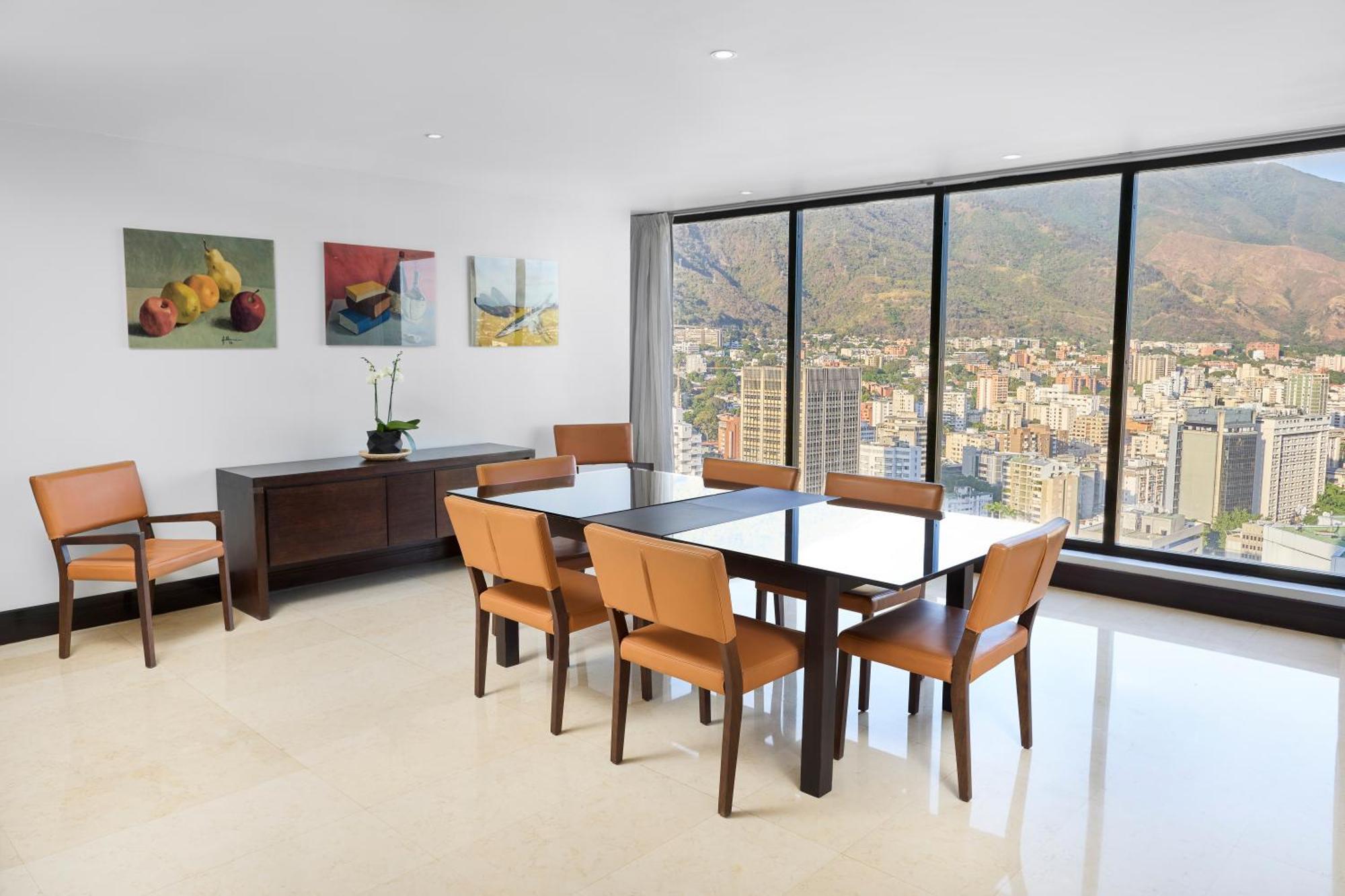 Renaissance Caracas La Castellana Hotel Exterior photo